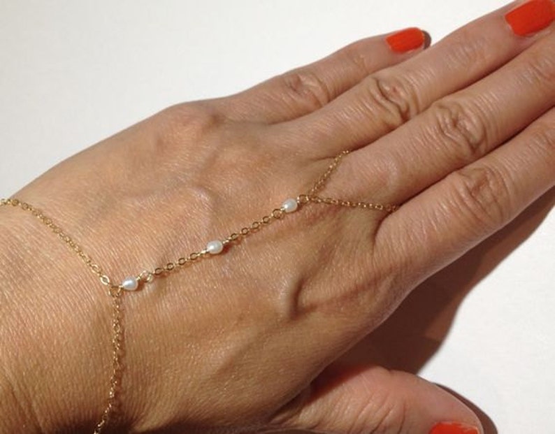 14k Gold Filled Chain Linked Ring Bracelet With Pearls Hand Etsy