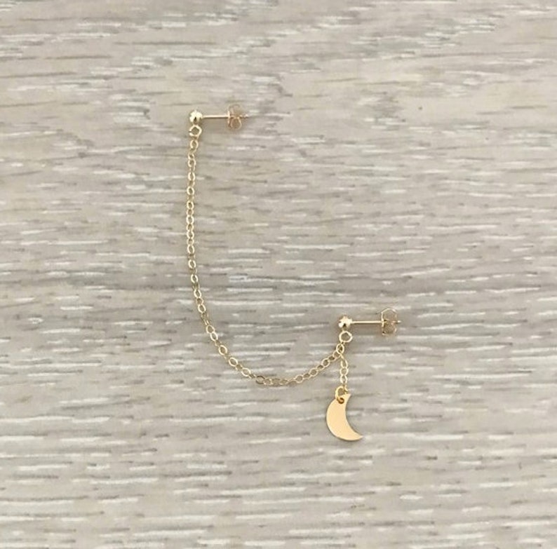 Gold Chain Earring Gold Cartilage Earring with Crescent Moon Charm Cartilage Chain Earring