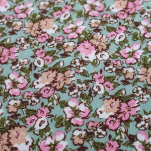 Sage Pink Ditsy Floral Patten Printed Rayon Crepon Fabric , Dress, Tops, Home Decor and DIY projects by the Yard - Style P-1892-636
