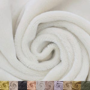 63&quot; brede Franse veloursstof (250 gsm), middelzwaar, 2-way stretch poly-spandexmix - zacht en ademend. Crème abrikoos # 823