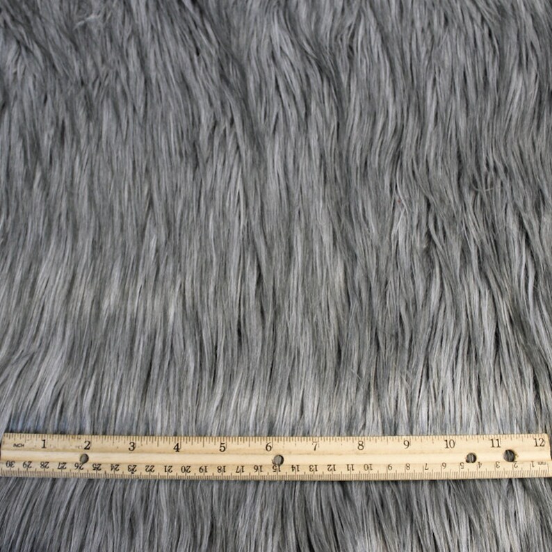 throws Extra Long Charcoal Luxury Shaggy Faux Fur Fabric by the yard for costume photo props 1 Yard Style 5026 home furnishing