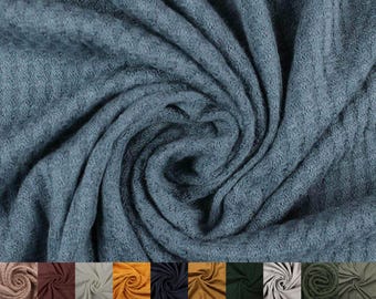 Tissu tricoté rayonne spandex gaufré de 59 po. de large par mètre - 210 g/m². Respirant, pour la couture, l&#39;habillement et les projets de bricolage. #659