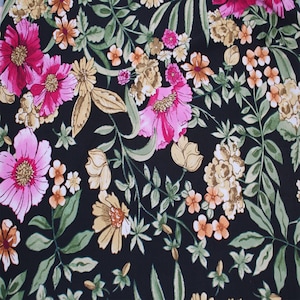 60&quot; Wide Printed 4-Way Stretch Venezia Polyester Spandex Fabric by The Yard for Apparel, School & DIYCrafts,Black Raspberry Pink. P-3059-800