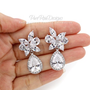 Pendientes de boda Lágrima AAA Zirconia Pendientes Boda Joyería Dama de honor Pendientes Regalo Cristal Pendientes nupciales Accesorio de boda Sasa