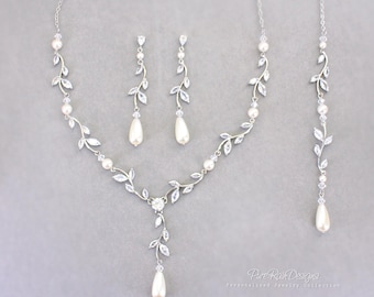 Swarovski Pearl Wedding Jewelry Set: Zirconia Necklace and Earrings