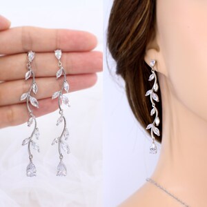 Pendientes de boda Chapado en oro rosa Lágrima Zirconia Pendientes Joyería de boda Pendientes de dama de honor Pendientes nupciales Accesorio de boda Sasa Ava