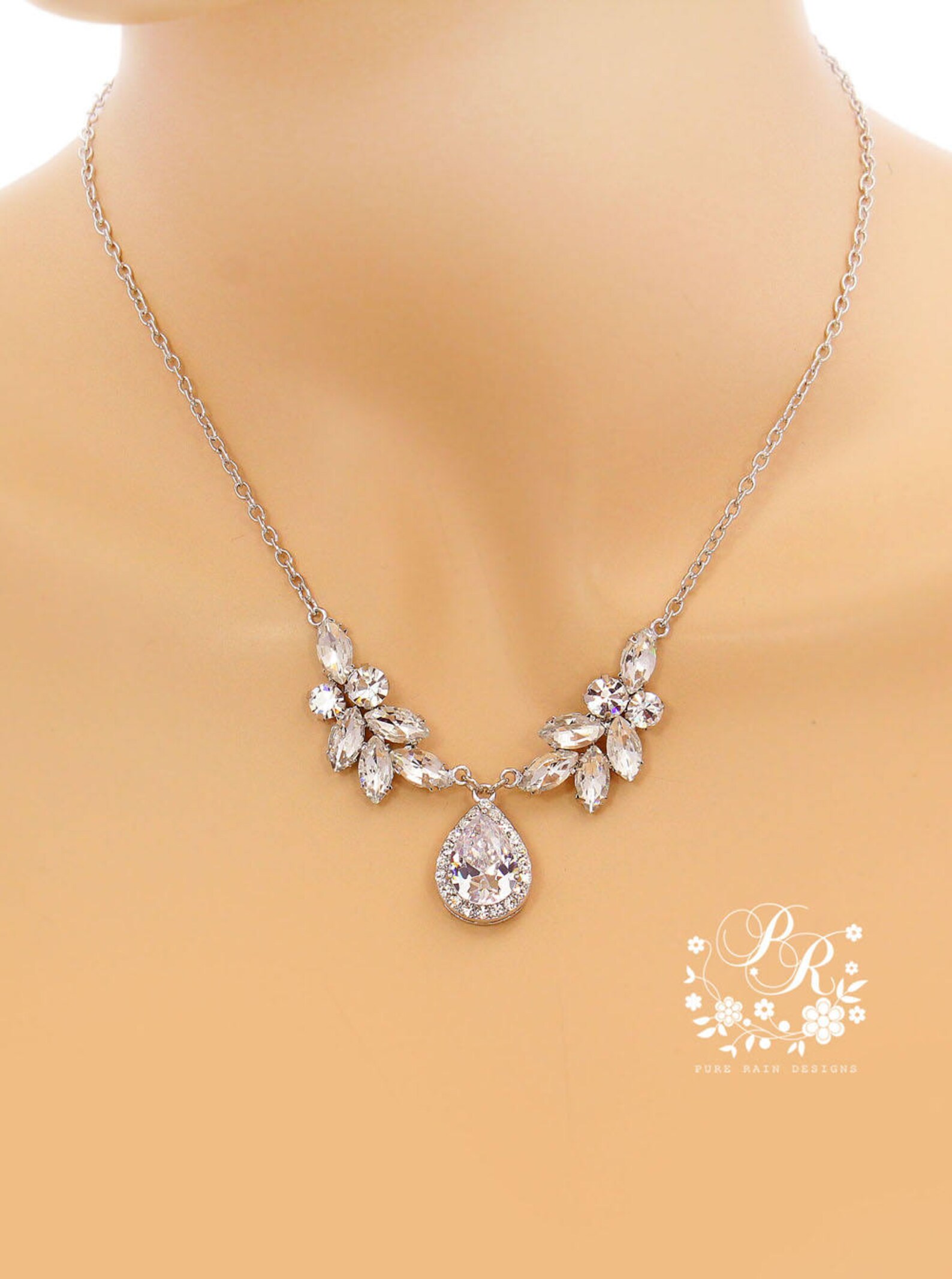 Wedding Hair Comb Rhinestone Bridal Hair Comb Wedding Jewelry Etsy Australia