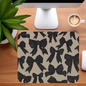 Trendy Black Bow Mauspad, niedliches Bürozubehör Home Office Schreibtisch Dekor, Bürodeko, Girly Home Office Must Have, Lehrer Geschenk für Sie