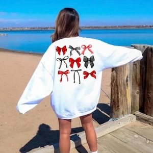 Felpa con fiocco nero e rosso, camicia Coquette, pullover personalizzato, era morbida per ragazze, felpa alla moda, camicia monogramma personalizzata