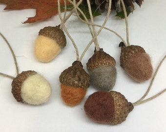 Felted Acorn Ornaments, natural Christmas, handmade ornament, fall decor, Cottagecore, Woodland, Autumn colors, hostess gift, rustic