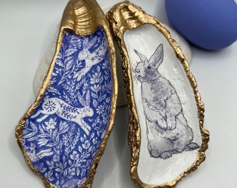 Rabbit Oyster Shell, Ring Dish, Gilded seashell, Decoupage Jewelry Holder, Spring Décor, Blue bunny toile, trinket dish, Mothers Day gift