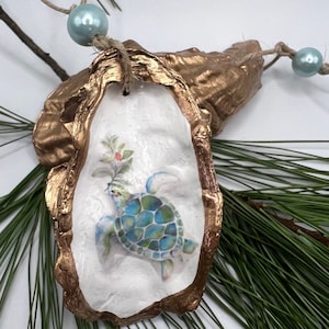 Sea turtle Oyster Shell ornament, Beach décor, Coastal Christmas, Decoupaged SeaShell, gold leaf, personalized gift, Crustaceancore, hostess