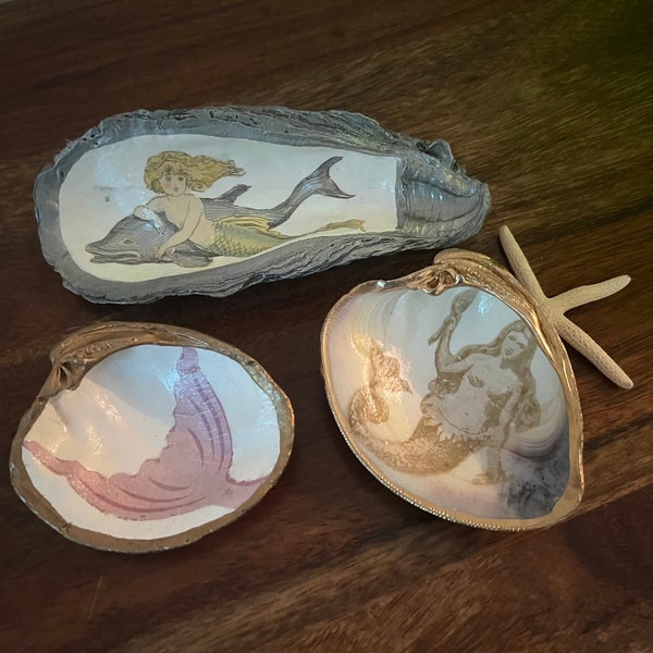 Mermaid Clam & Oyster Shell Ring Dish, Gilded seashell, dolphin,  Decoupage Jewelry Holder, Coastal Beach Décor, Trinket, Mother's Day gift