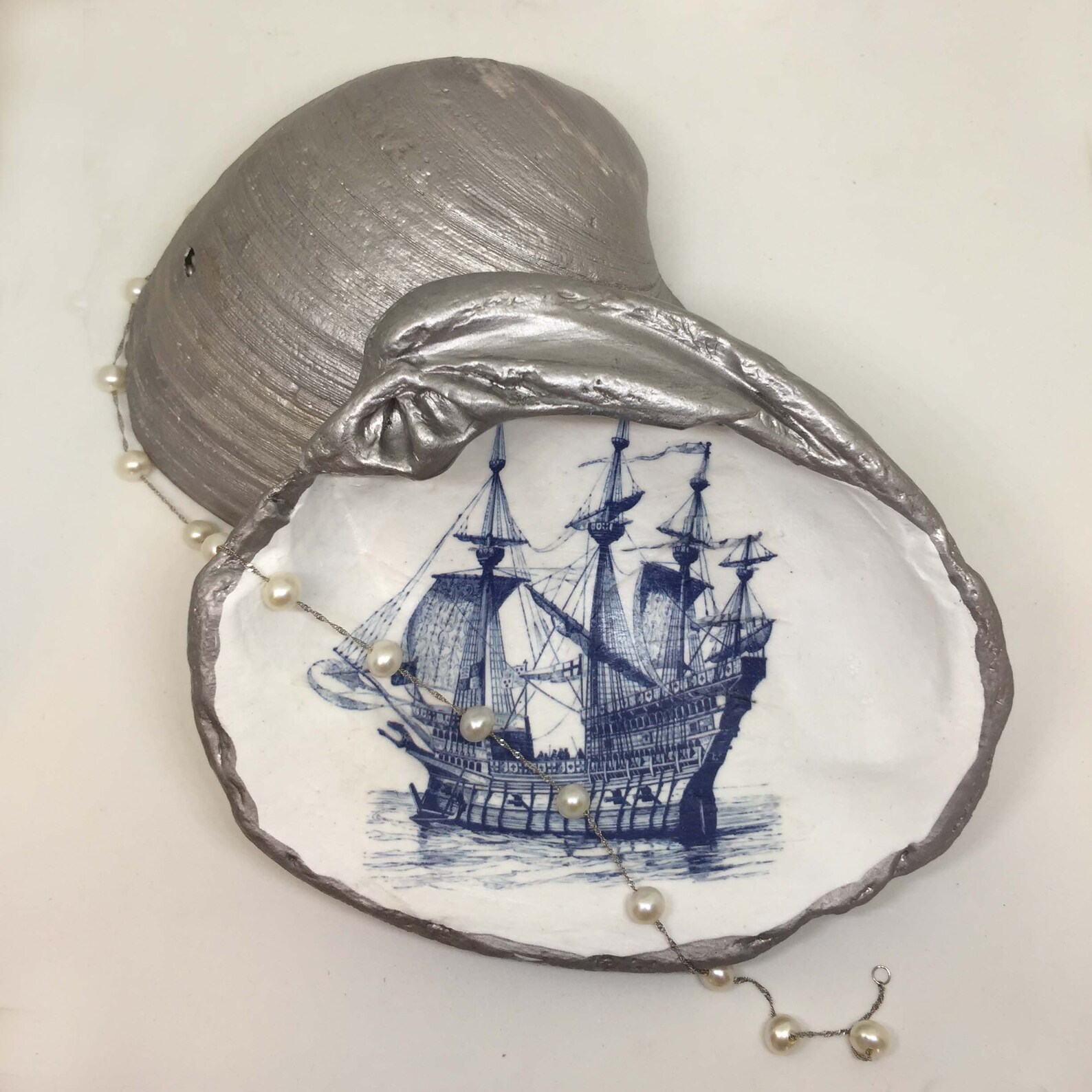 Shell Ring Dish Decoupage Clam Shell. Jewelry Holder Beach Etsy