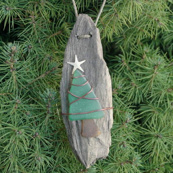 Driftwood Ornament, Sea Glass Ornament, Handmade Ornament, Christmas Tree, Coastal Christmas, Rustic Ornaments, Beach decor, Beach glass