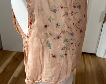 Vintage Embroidered Handmade Top, Retro 1940s Girls size 7/8 Shirt