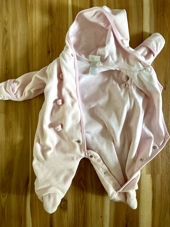 Classic Pooh Pink  Fleece Snowsuit Size 6 months/… - image 3