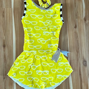 Figure Skating Dress Child size Medium 8-10, Girls Dance/ Skate Costume
