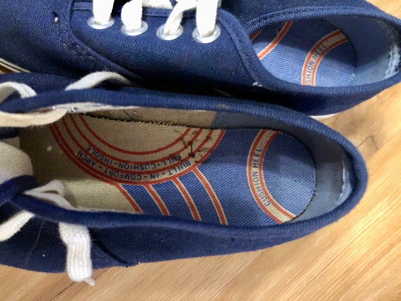 Vintage JETS Child size 11 Sneakers, Retro Navy K… - image 3