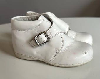 Vintage Chiccos by JOSMO Monk Strap Shoes Size 7 White Leather Shoes