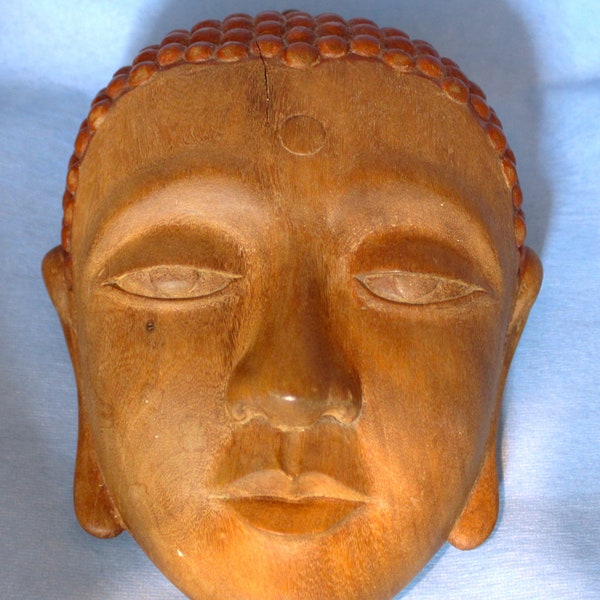 Gorgeous Vintage Solid Wood Wall hanging Buddha Head Face Carving Lovely piece