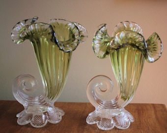 2 Chalet Canada Horn Of Plenty Cornucopia Vase Clear To Green Vintage