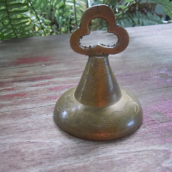 Small 2024 call bell