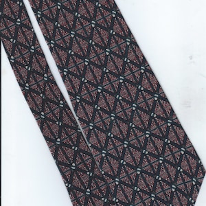 Countess mara neck tie wide silk  stained glass pattern navy blue, burgundy, and white 1980&#39;s