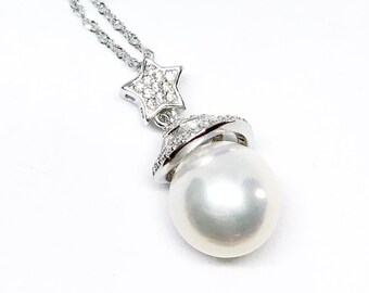 Blest Jewellery- Pearl Pendant - AAA10-11MMWhite Color Freshwater Pearl Pendant , Cubic Zirconia With 925 Silver,18 Inches 925 Silver Chain 