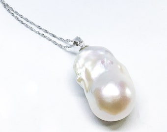 Blest Jewellery- Pearl Pendant - AAA15-17MMWhite Color Freshwater Pearl Pendant , Cubic Zirconia With 925 Silver,18 Inches 925 Silver Chain 