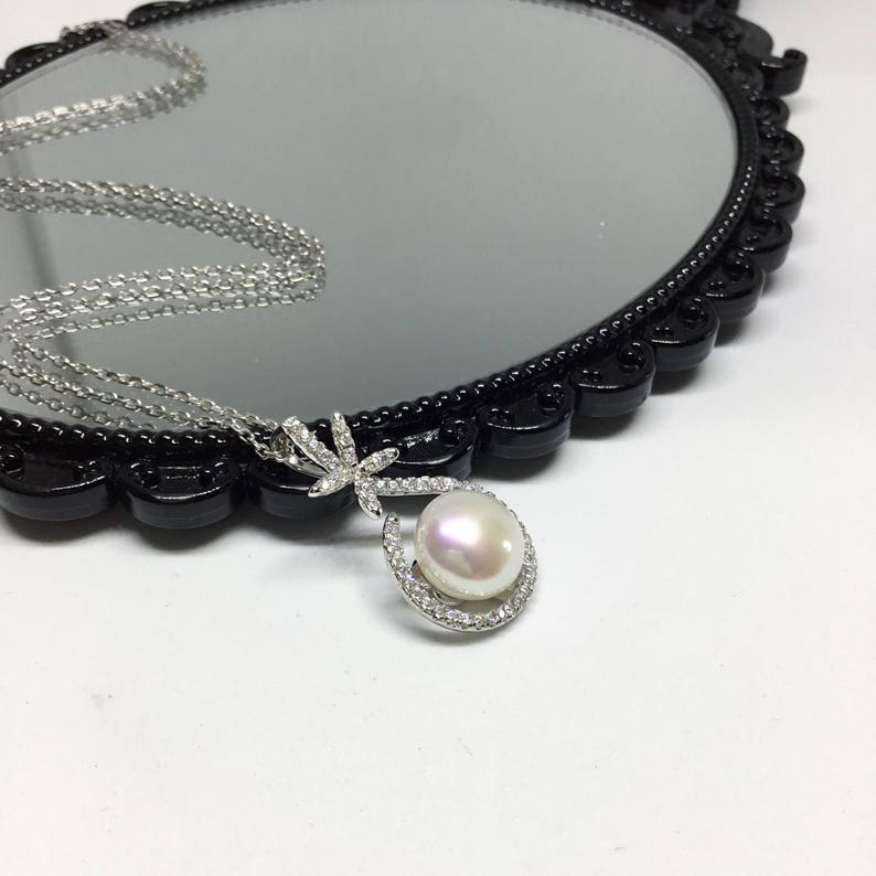 AAA9-10MM White Color Freshwater Pearl Pendant Pearl Pendant Blest Jewellery Cubic Zirconia With 925 Silver,18 Inches 925 Silver Chain\u00a0