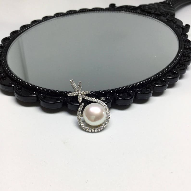 AAA9-10MM White Color Freshwater Pearl Pendant Pearl Pendant Blest Jewellery Cubic Zirconia With 925 Silver,18 Inches 925 Silver Chain\u00a0