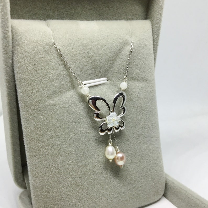 Blest Jewellery-Pink Mother of Pearl Flower Pendant 925 Sterling Silver
