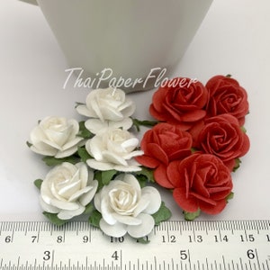 100 Paper Flowers Scrapbook Cardmaking Birthday Party Art Craft Supply P700-601 100 Paper Flowers Scrapbook Cardmaking Birthday Party Art Craft Supply P700-601
