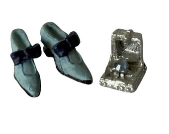 Dollhouse Miniature 1” Scale Metal Shoes & Jewelry Box