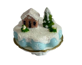 Dollhouse Miniature 1" Scale Winter Cake by Betinha Murta