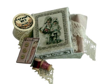 Dollhouse Miniature 1” Scale Lace Display
