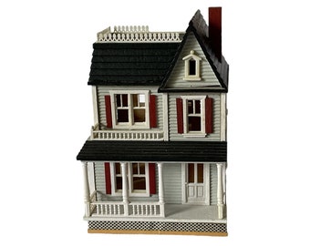 Dollhouse Miniature Millie August Main Street Grey House 1981