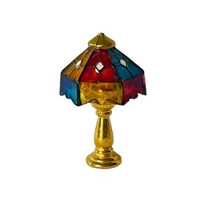 Dollhouse Miniature 1” Scale Lamp