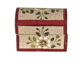 Dollhouse Miniature 1" Scale Trunk