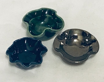 Dollhouse Miniature 1” Scale Alex Mieklejohn Pottery Bowl