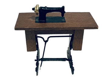 Dollhouse Miniature 1” Scale Vintage Sewing Machine