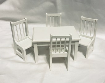 Puppenhaus Miniatur 1" Maßstab Tisch & 4 Stühle