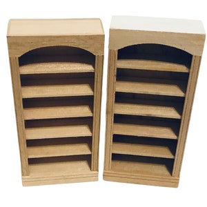 Dollhouse Miniature 1/2&quot; Scale Bookcase