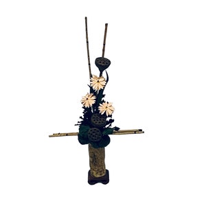 Dollhouse Miniature 1” Scale Flower Arrangement