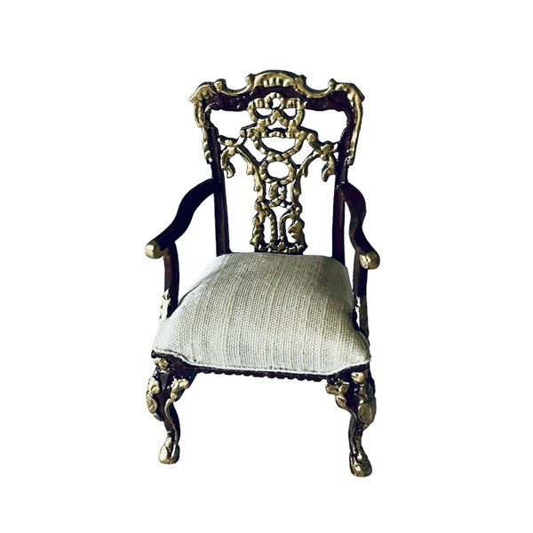 Dollhouse Miniature 1" Scale Bespaq Baroque Arm Chair