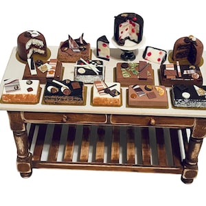Dollhouse Miniature 1&quot; Scale Dessert Table