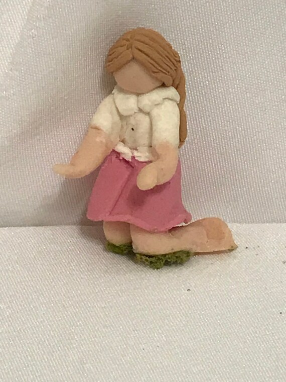 DOLLHOUSE MINIATURE FIMO SITTING DOLLS