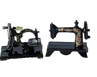 Dollhouse Miniature 1” Scale Sewing Machine