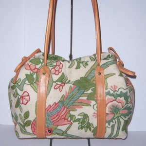 Bolso de lana estilo cartera con diseño de pájaro, estilo vintage, color rosa pastel, verde y floral, ideal como tapiz o bordado, ideal como regalo